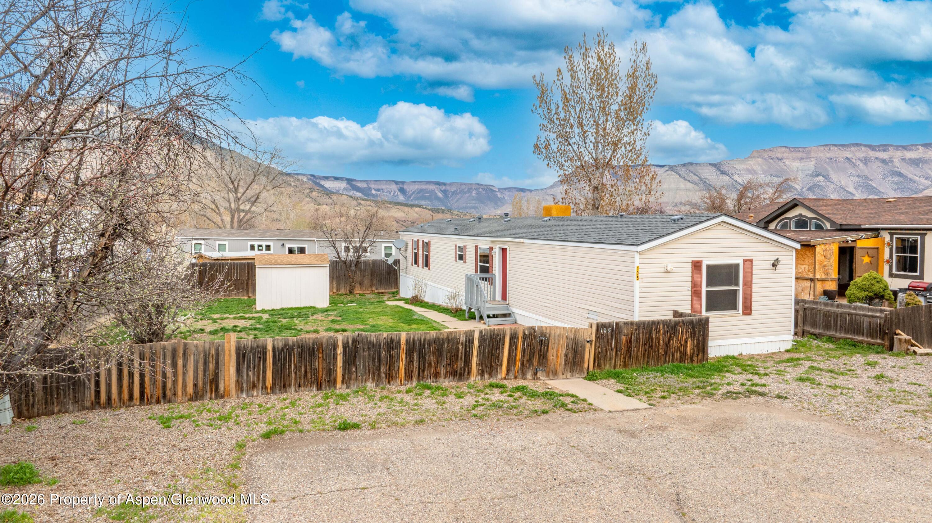 105 Silver Queen Circle Parachute, CO 81635 - Photo 14 of 21 2