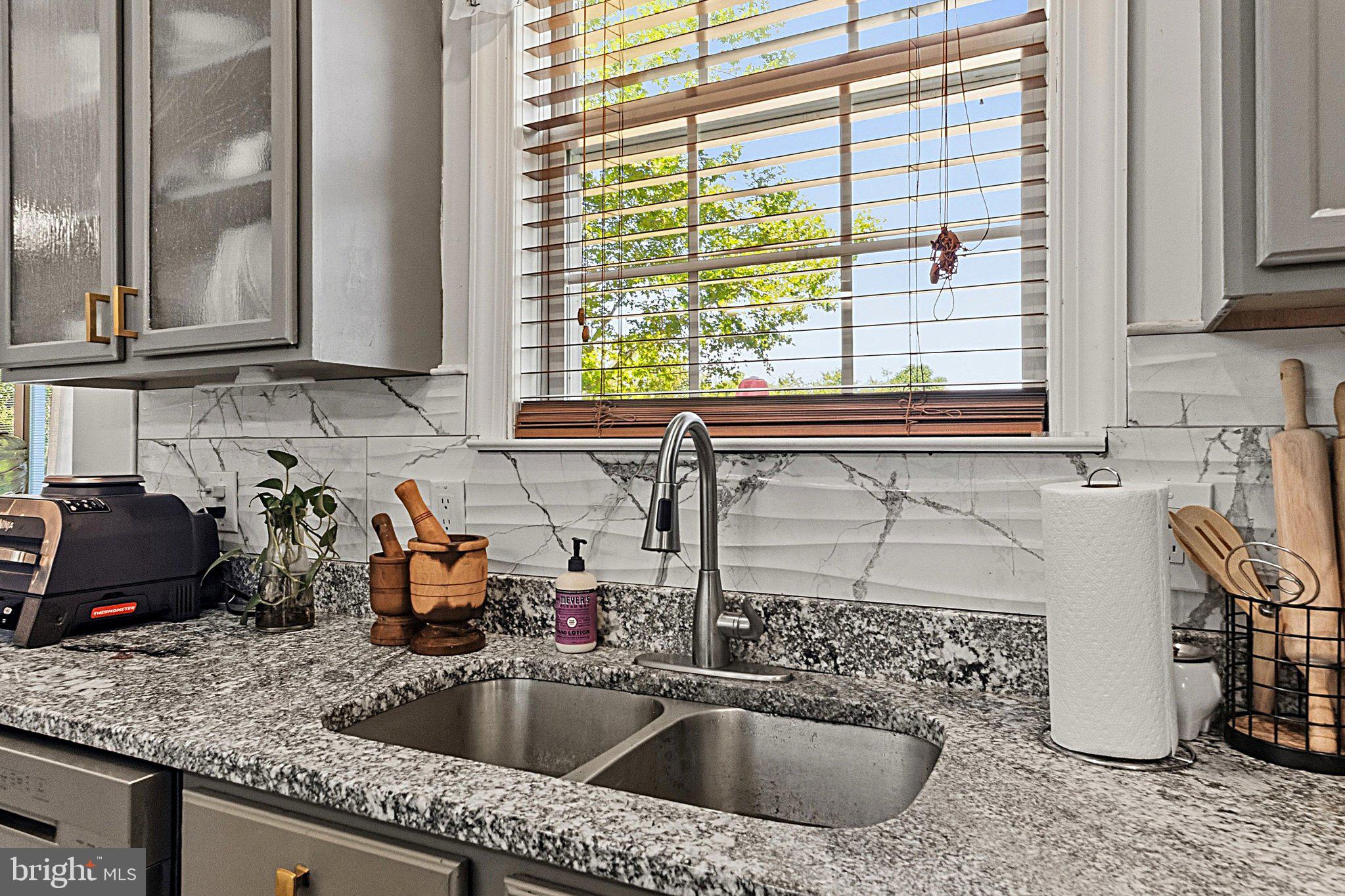 683 South Blue Bell Road Vineland, NJ 08360 - Photo 11 of 38 Bright kitchen with modern elegance.