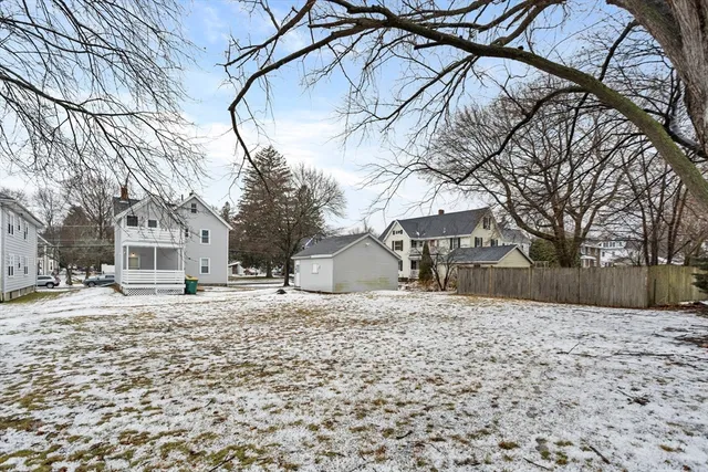 $425,000 | 135 Cottage Street, Unit 2, Norwood, MA 02062