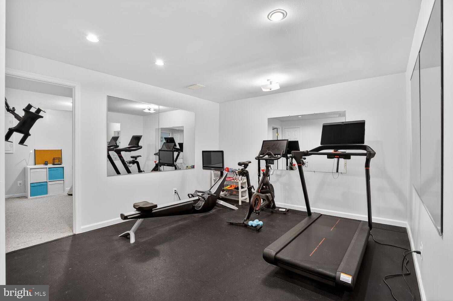 2208 Halter Lane Reston, VA 20191 - Photo 27 of 33