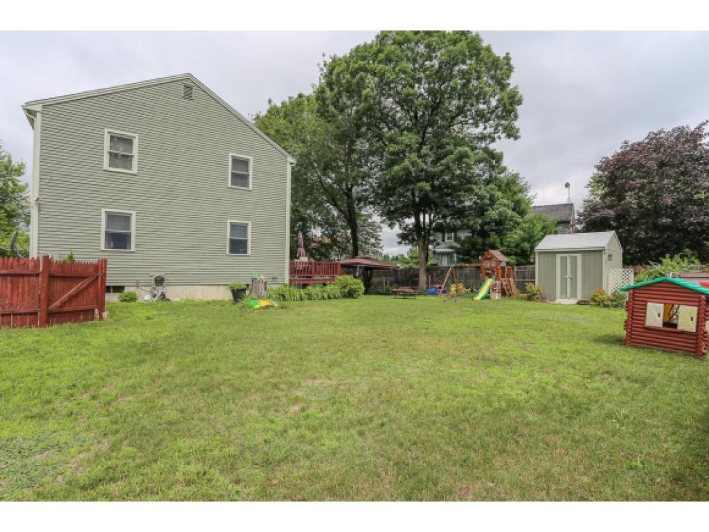 26 R Phillip Road Derry, NH 03038 - Photo 5 of 27