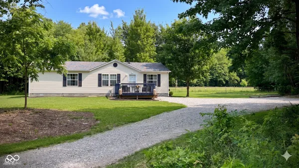 $255,000 | 3720 South County Road 500 East, Dupont, IN 47231