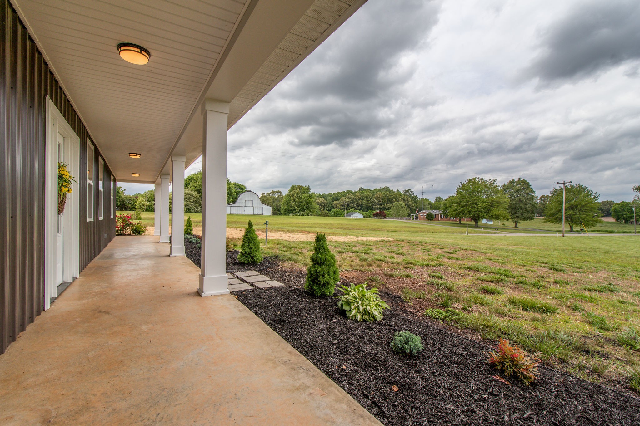 9 Lambs Ferry Road Leoma, TN 38468 - Photo 7 of 28 Gallery Image 7