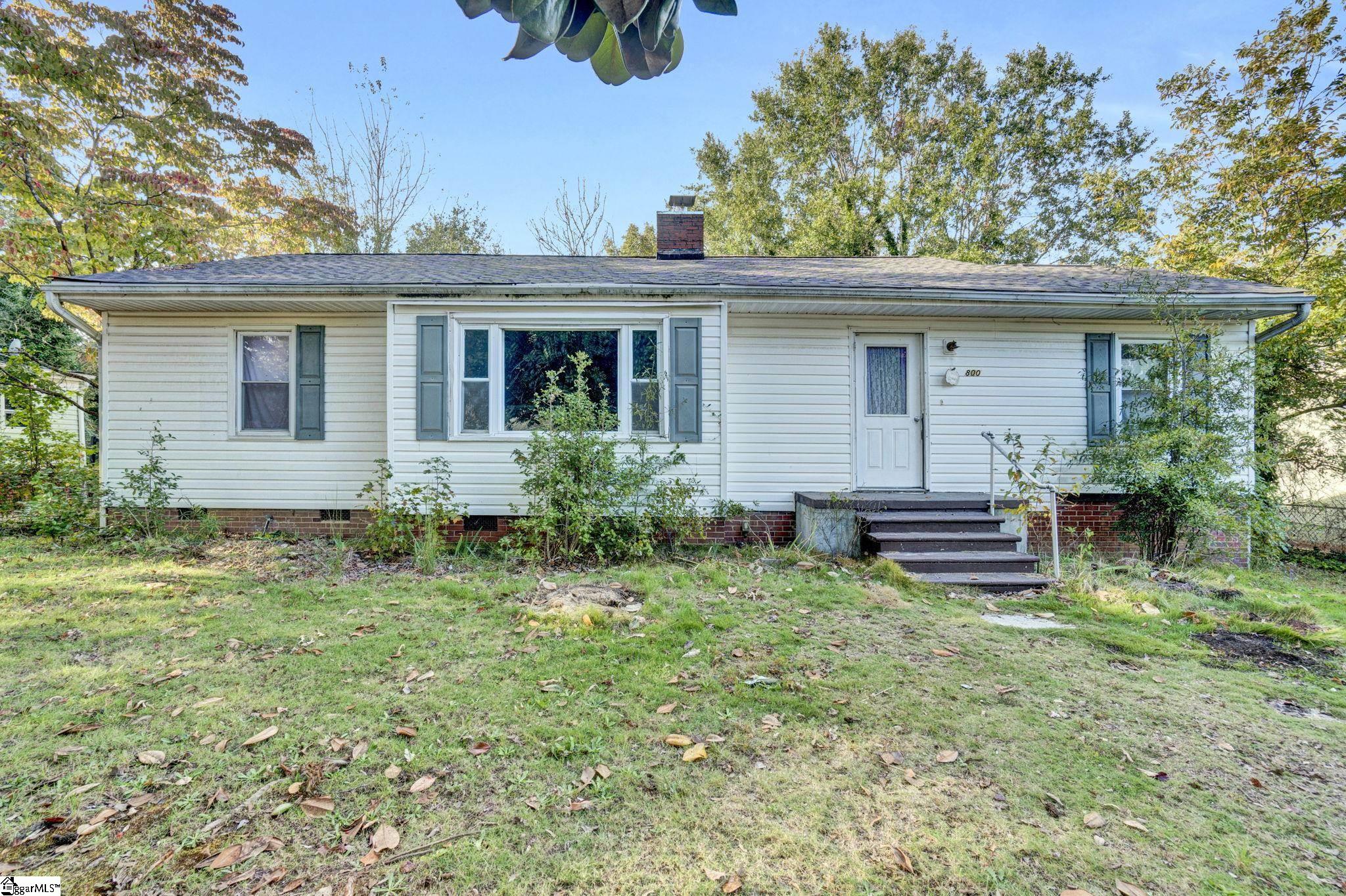 800 Ridgedale Drive Spartanburg, SC 29306 - Photo 1 of 29 Gallery Image 1