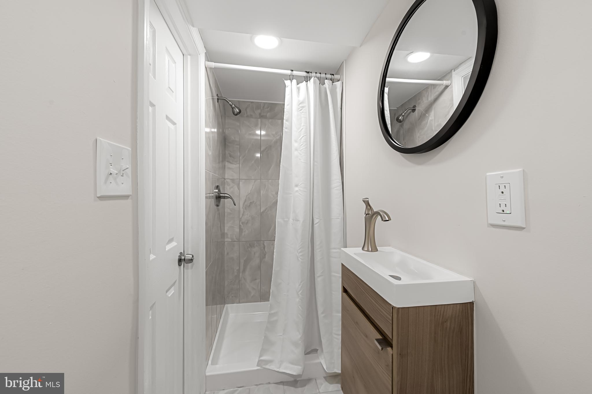 517 Worcester Road Towson, MD 21286 - Photo 32 of 44 Full bathroom in basement