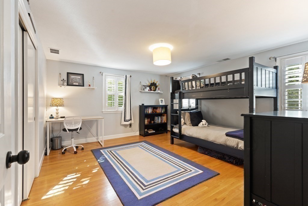 14 Dean Road Reading, MA 01867 - Photo 29 of 42 Gallery Image 29