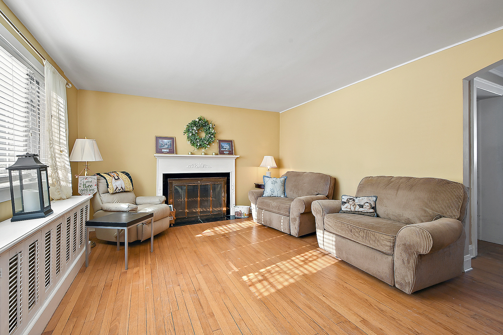 2043 Evans Road Flossmoor, IL 60422 - Photo 4 of 20