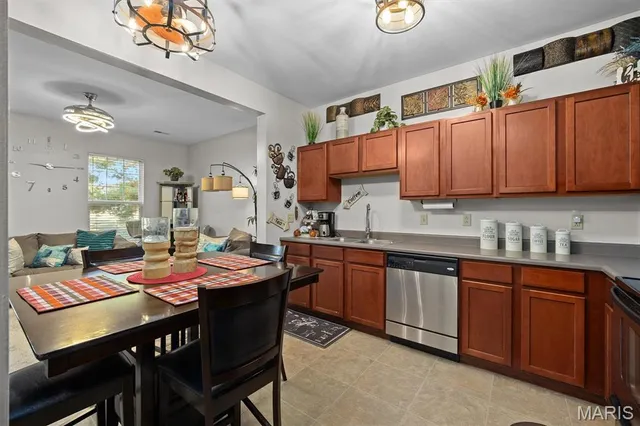 $148,500 | 2056 Celebration Park Circle, Belleville, IL 62220