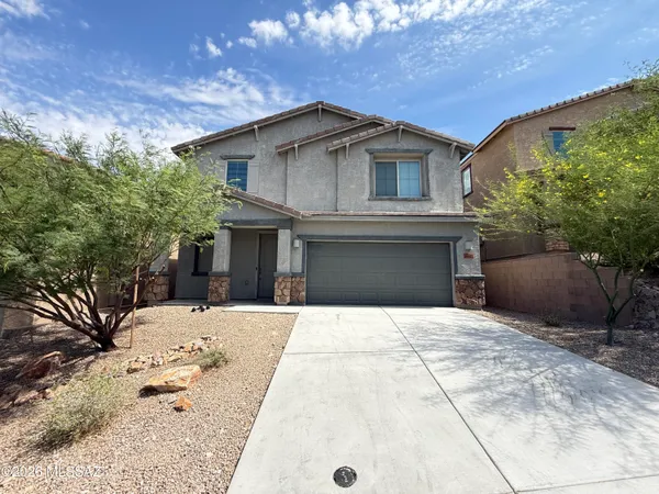 $425,000 | 14041 East Red Pine Place, Vail, AZ 85641