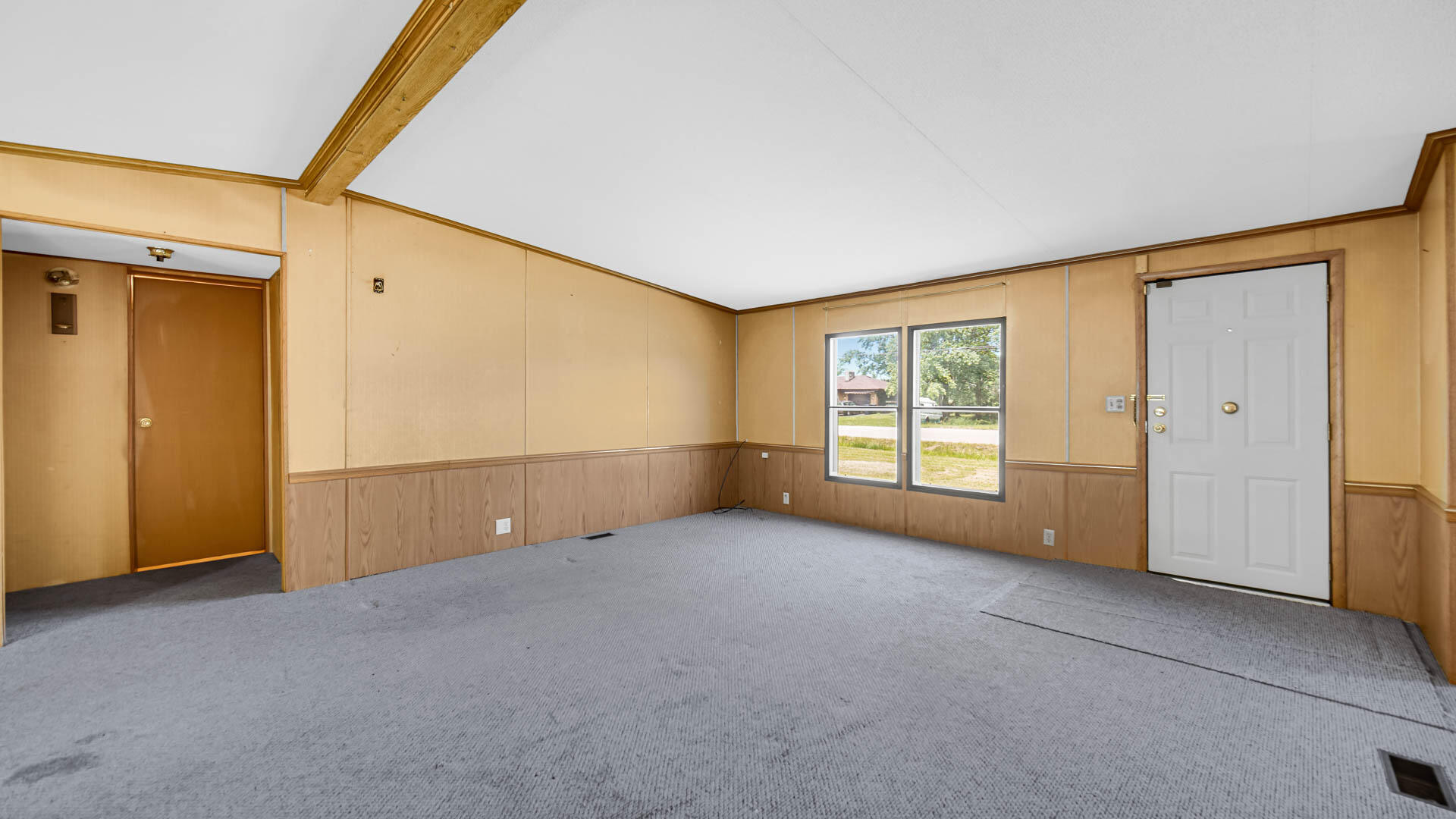 8176 West Pahs Road Michigan City, IN 46360 - Photo 11 of 21 1920x1080