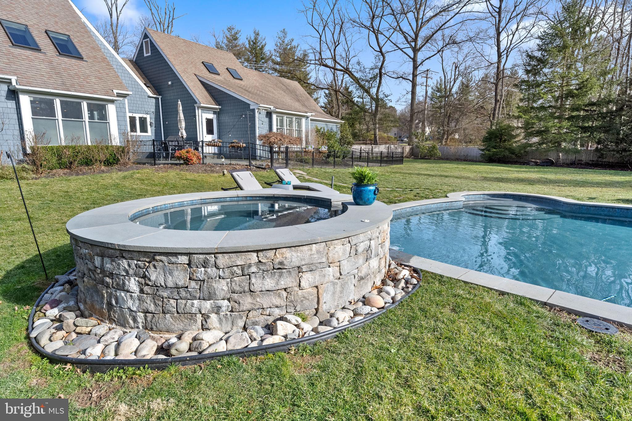 405 Berkley Road Devon, PA 19333 - Photo 39 of 46 Spa