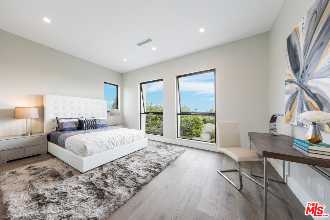 3036 Glendon Avenue Los Angeles, CA 90034 - Photo 27 of 54