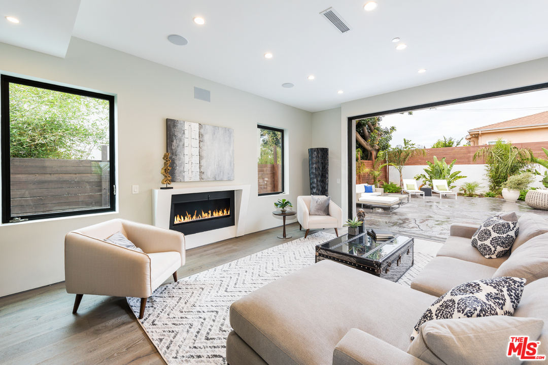 3036 Glendon Avenue Los Angeles, CA 90034 - Photo 8 of 54