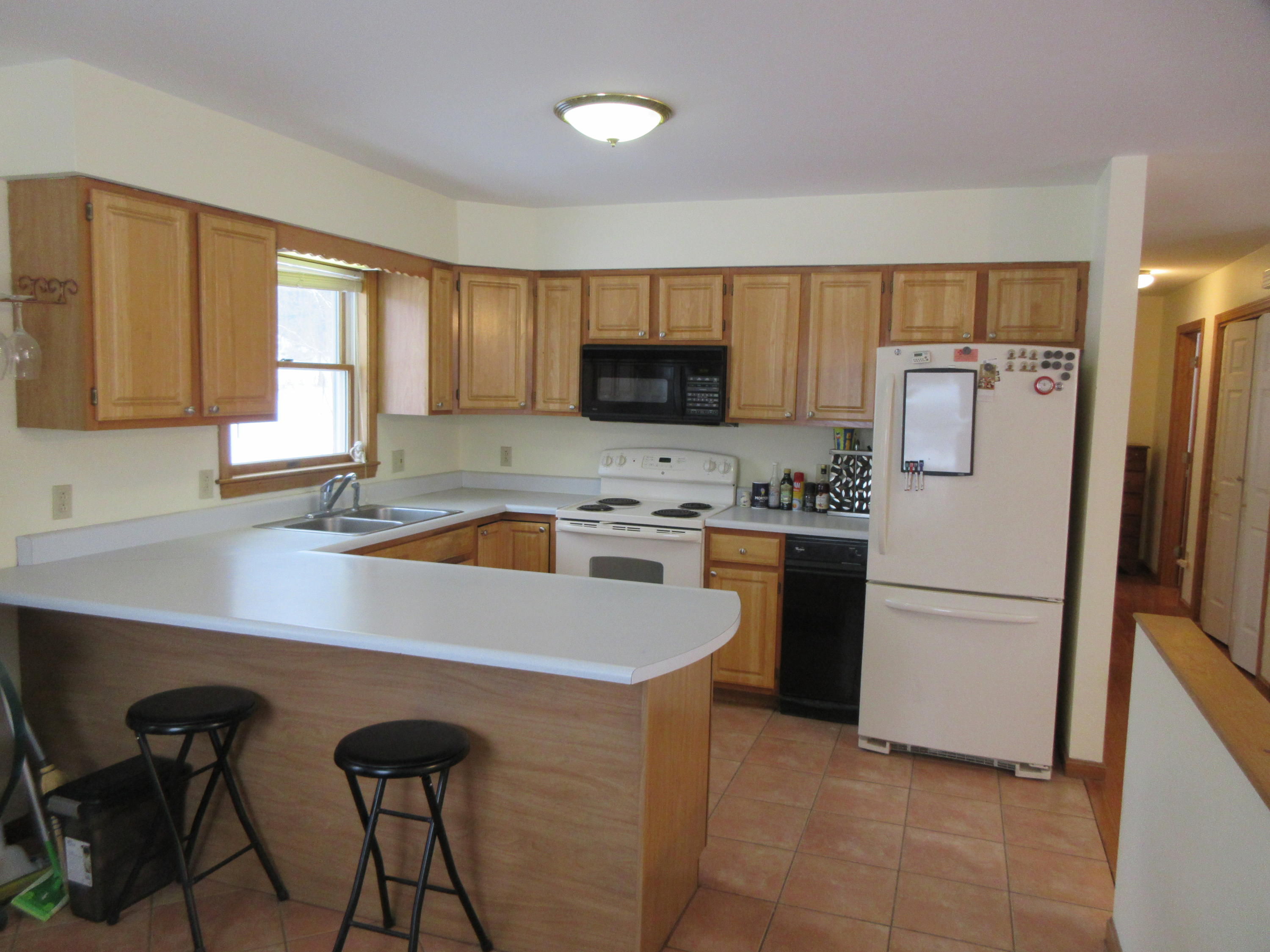125 Dyer Road Carmel, ME 04419 - Photo 4 of 29 IMG_3529