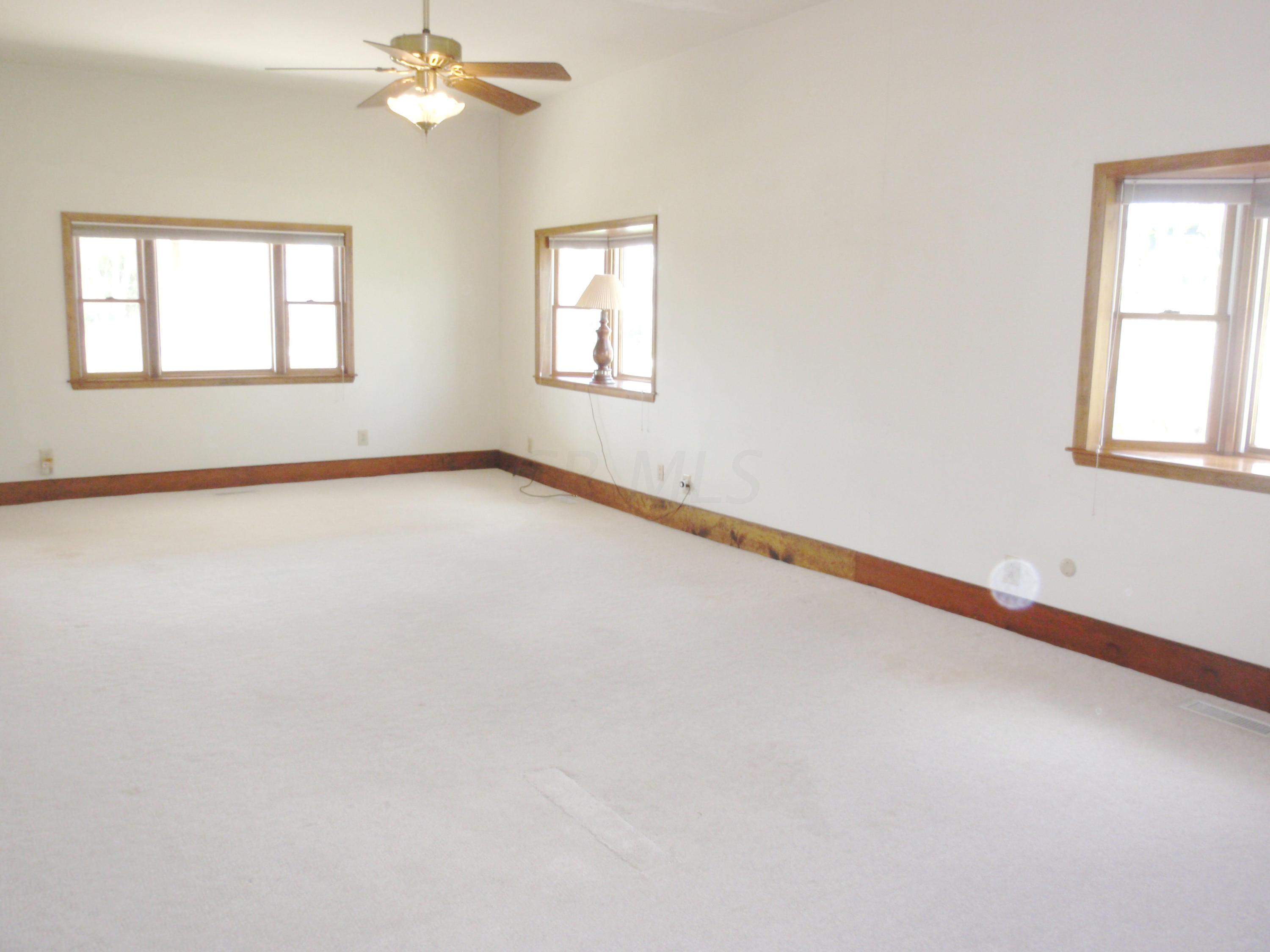 553 Shanahan Road Lewis Center, OH 43035 - Photo 3 of 32 Gallery Image 3