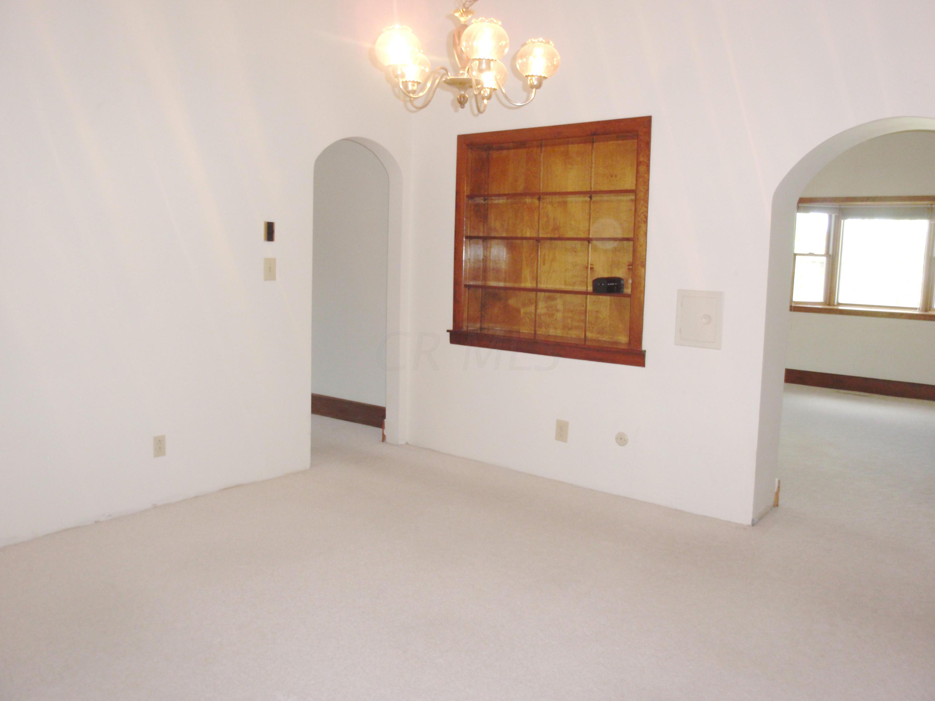 553 Shanahan Road Lewis Center, OH 43035 - Photo 4 of 32 Gallery Image 4
