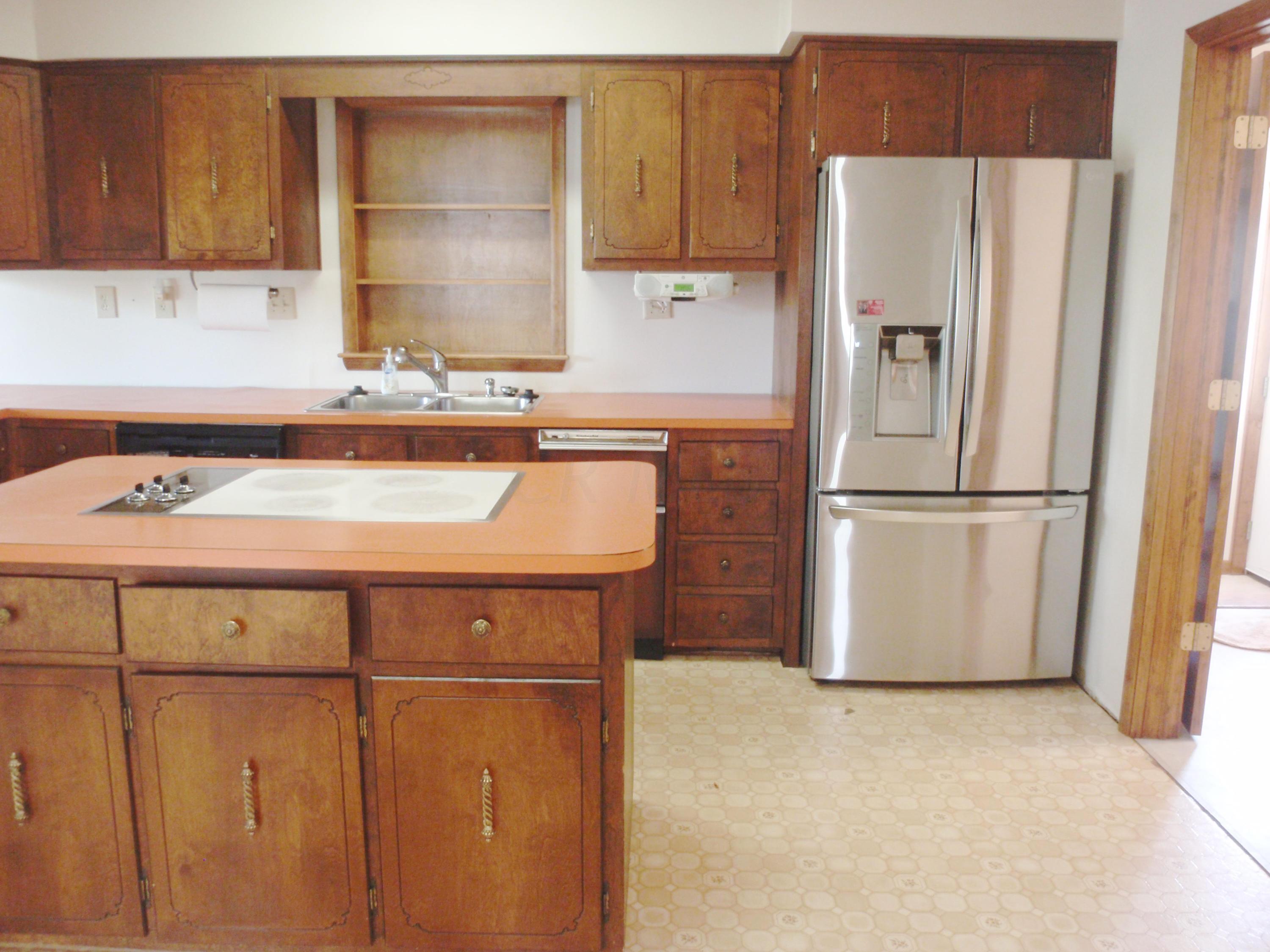553 Shanahan Road Lewis Center, OH 43035 - Photo 8 of 32 Gallery Image 8