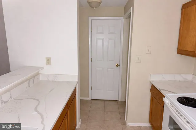 $289,980 | 1072 Norwood Court, Sterling, VA 20164