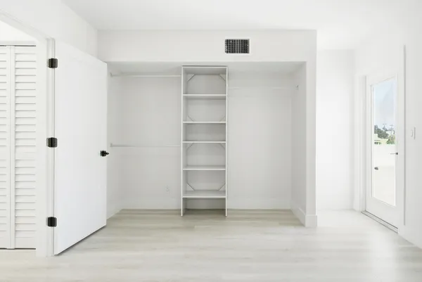 $1,850 | 5909 South Dixie Highway, Unit 2B, West Palm Beach, FL 33405