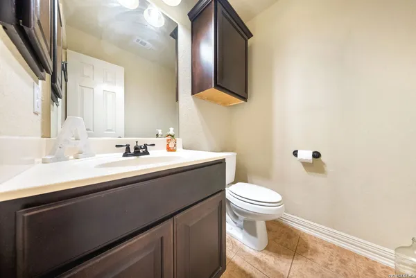 $799,000 | 19003 Seminole Pass, Garden Ridge, TX 78266