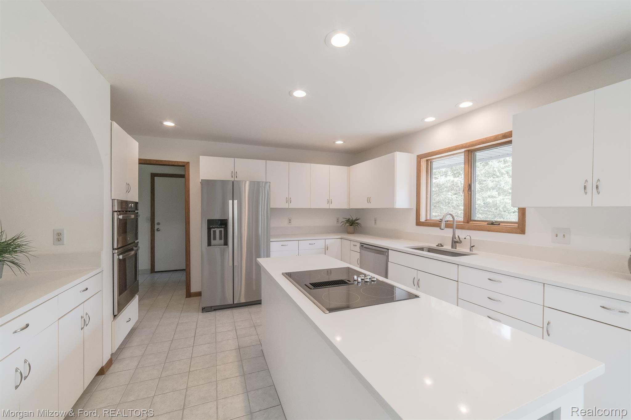 7748 Ranch Estates Road Clarkston, MI 48348 - Photo 14 of 39 7748 Ranch Estates-14.jpg