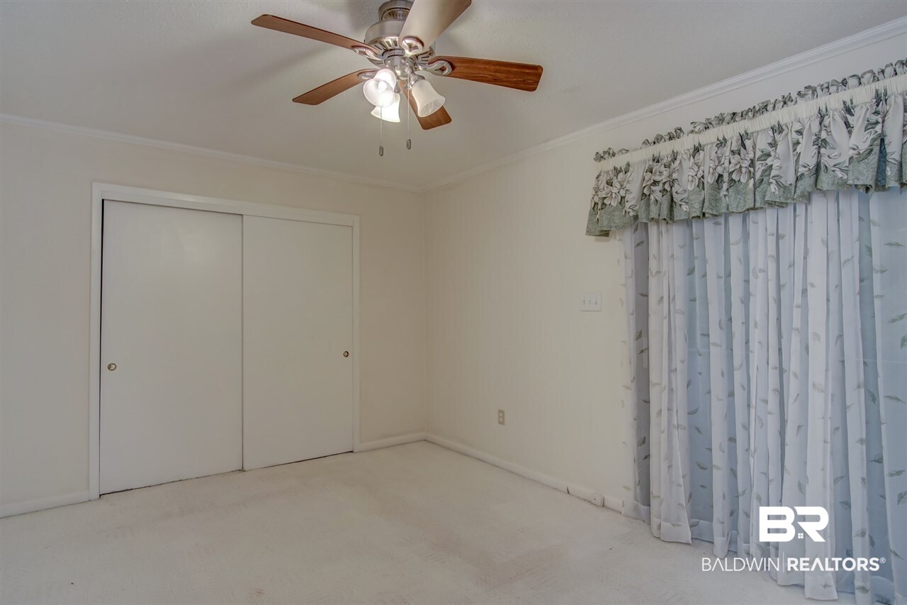 6536 Bay Road Mobile, AL 36605 - Photo 15 of 31 Guest Bedroom