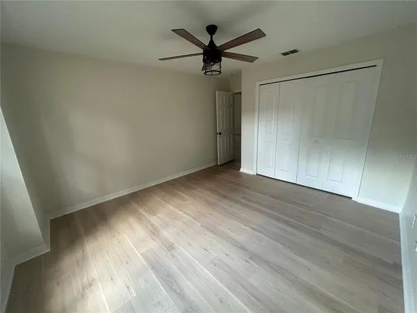 $2,300 | 12244 Northwest 10th Place, Newberry, FL 32669