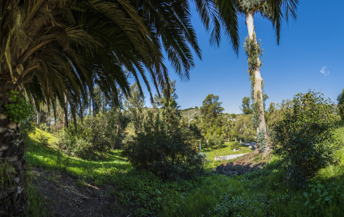 1790 Sycamore Canyon Road Santa Barbara, CA 93108 - Photo 3 of 10 1_1790 Sycamore Cyn_Pano_WEB
