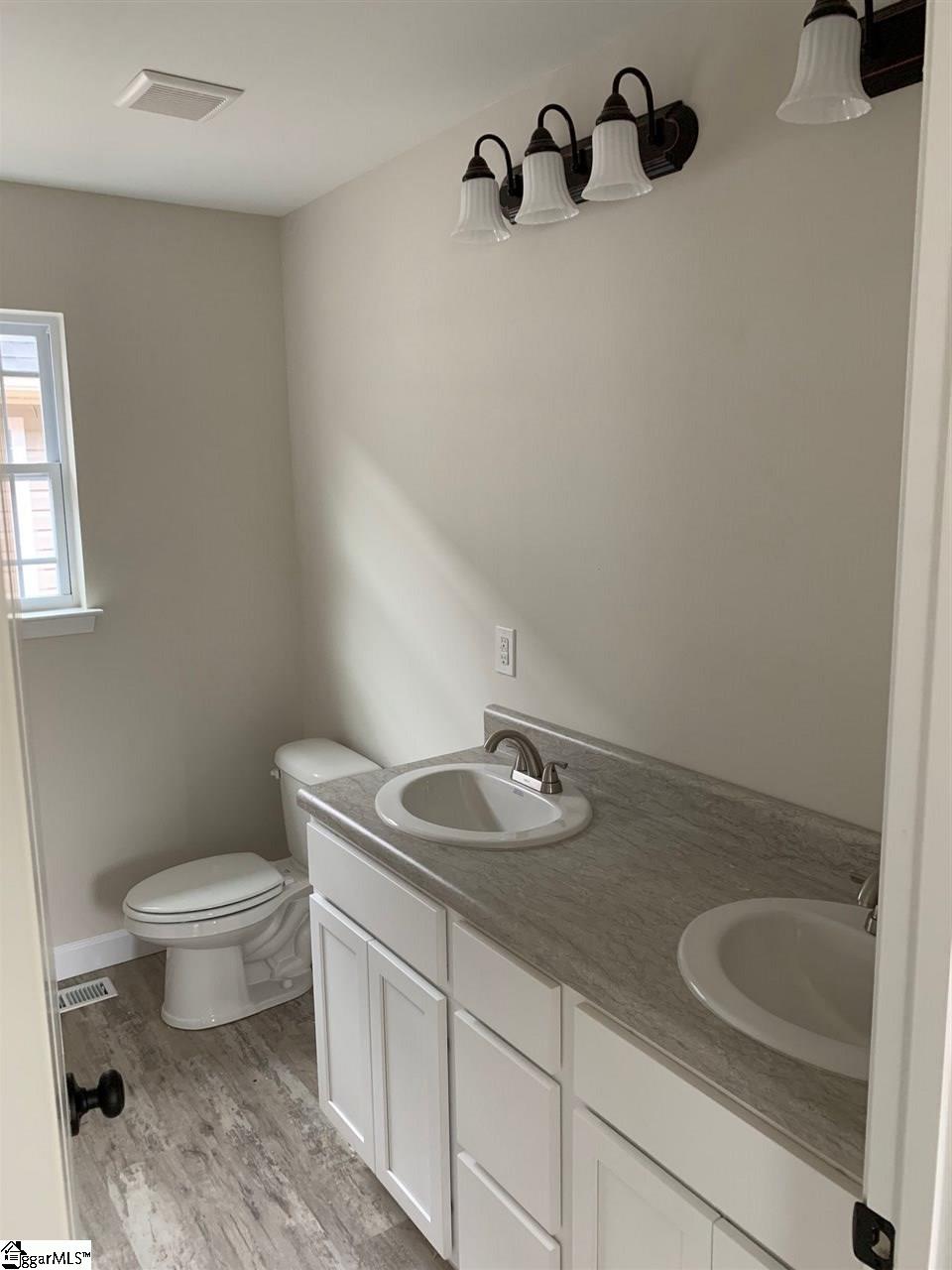 126 Spring Street Greer, SC 29650 - Photo 9 of 11 Gallery Image 9