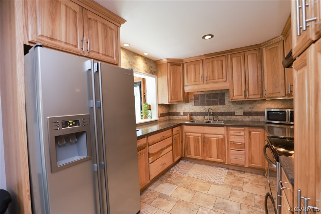 1313 Camrose Road Henrico, VA 23229 - Photo 8 of 31 Gallery Image 8