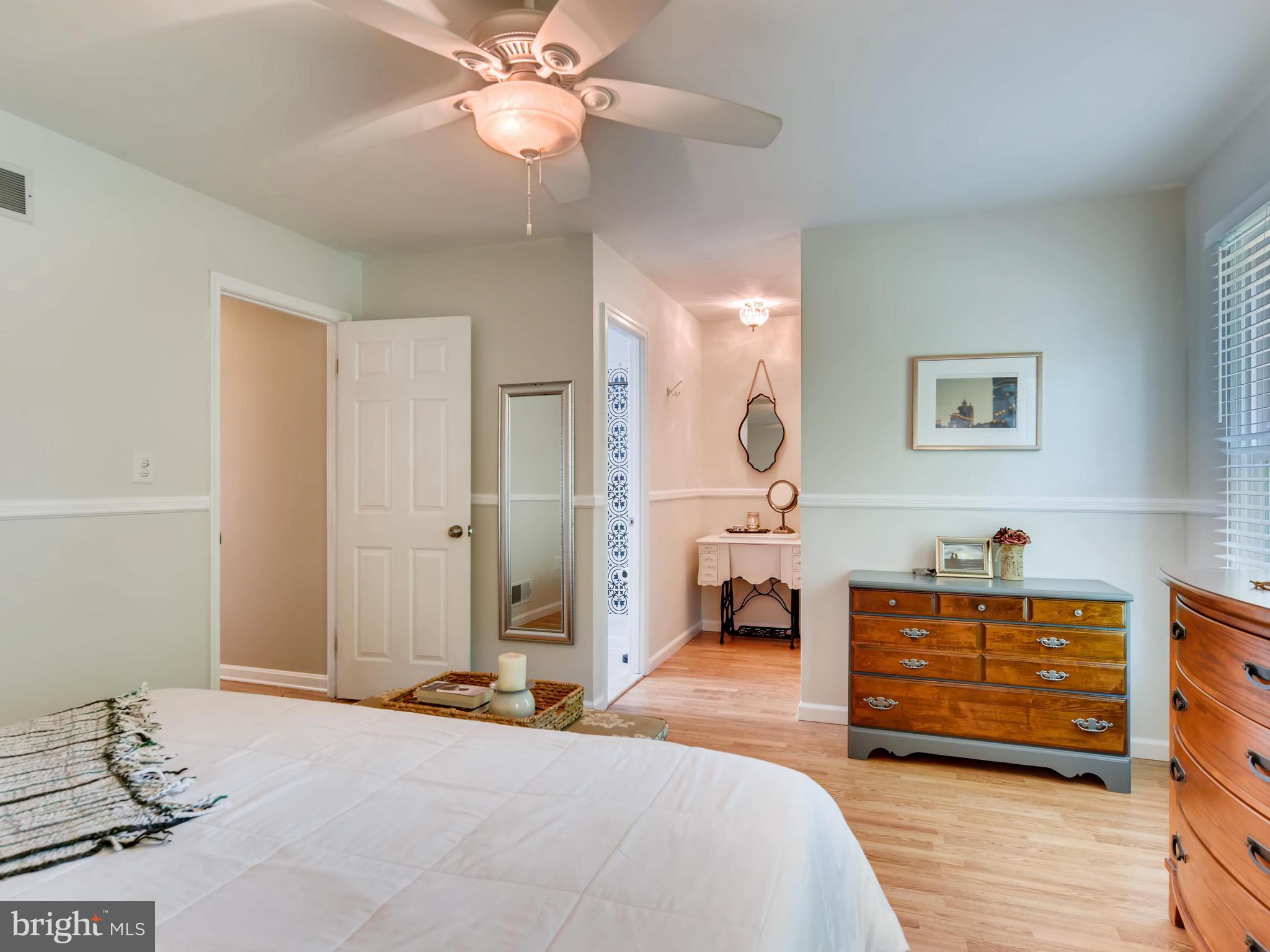 5703 Linton Road Sykesville, MD 21784 - Photo 22 of 51 Master Bedroom with Vanity Nook