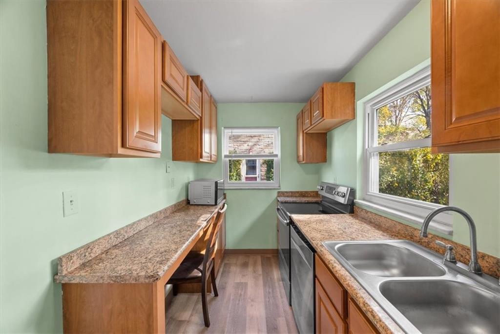 39 Seneca Pittsburgh, PA 15228 - Photo 8 of 25