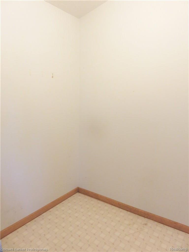 1485 Lansing Road Morrice, MI 48857 - Photo 16 of 30 16 1485 1 possible laundry.JPG