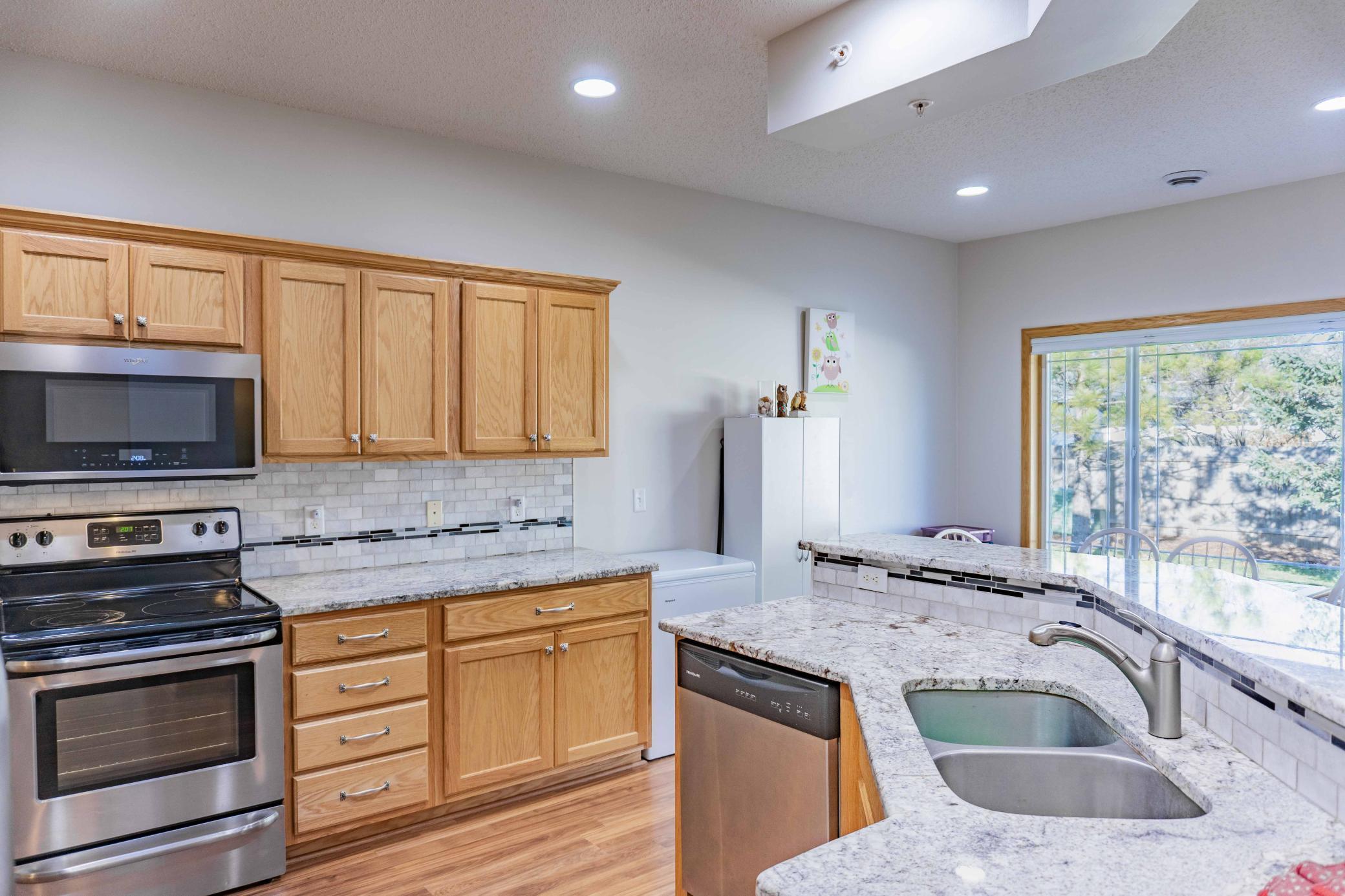 1427 Ravoux Lane Chaska, MN 55318 - Photo 13 of 69