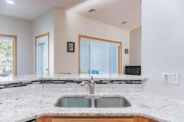 $355,000 | 1427 Ravoux Lane, Chaska, MN 55318