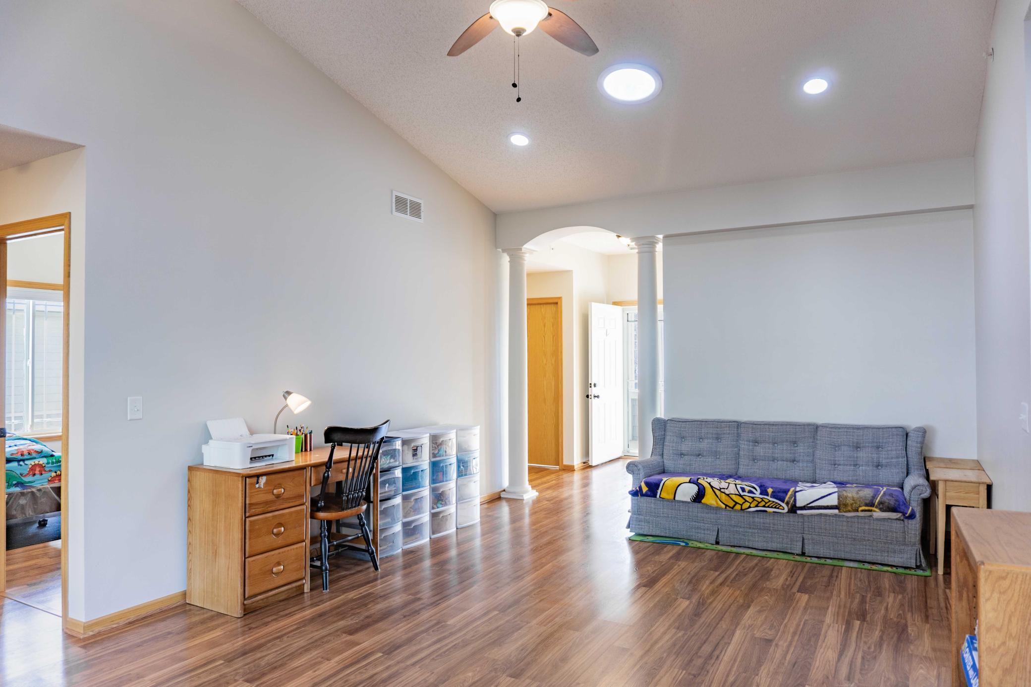 1427 Ravoux Lane Chaska, MN 55318 - Photo 23 of 69