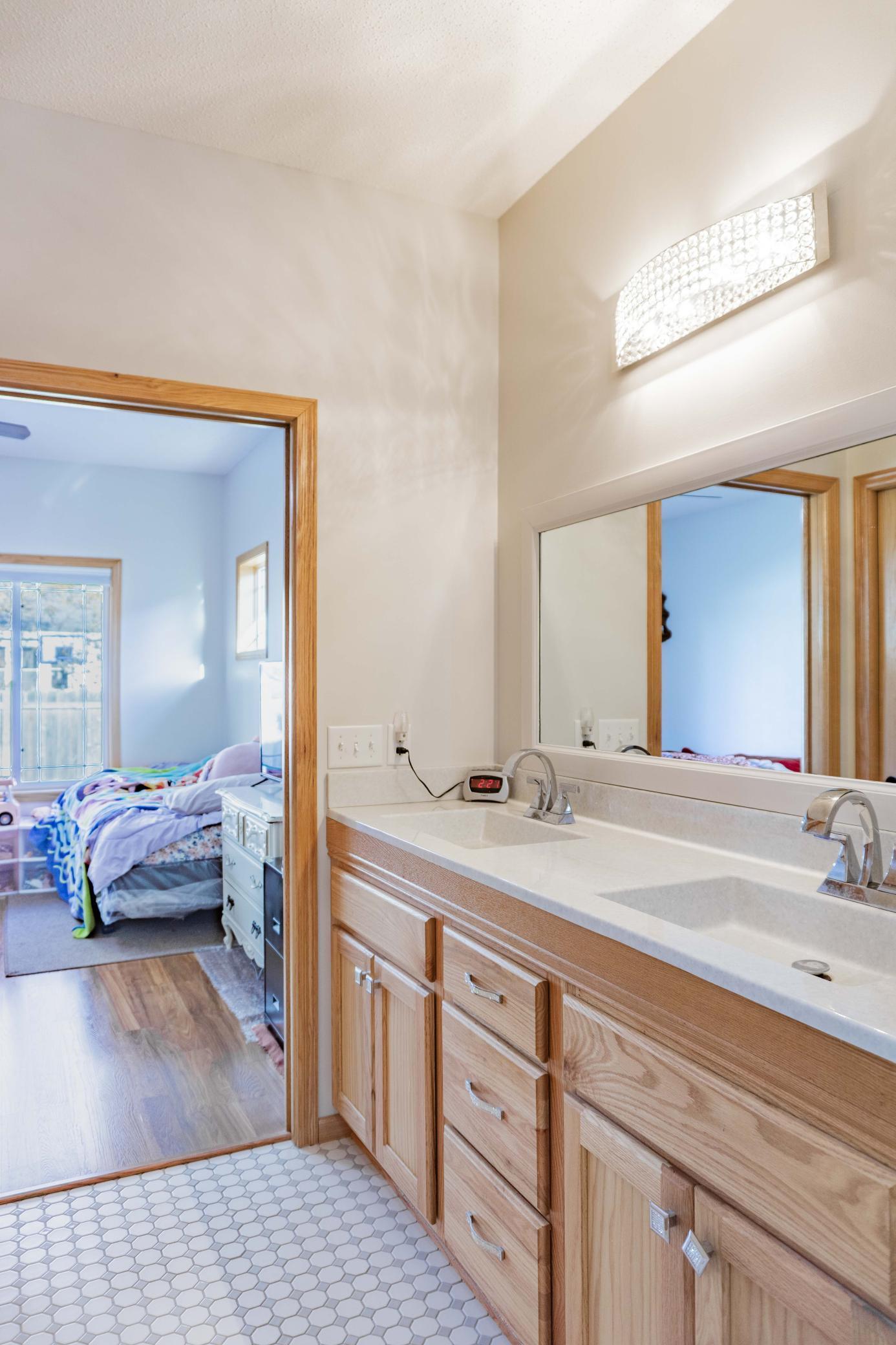 1427 Ravoux Lane Chaska, MN 55318 - Photo 30 of 69