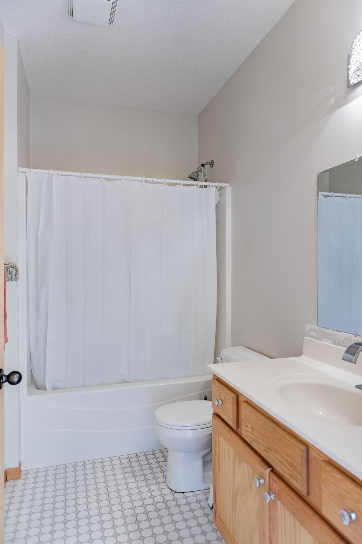 1427 Ravoux Lane Chaska, MN 55318 - Photo 37 of 69