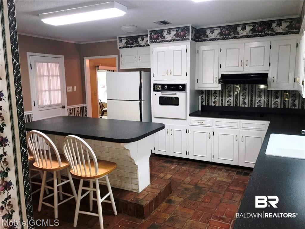 528 Huntleigh Way Mobile, AL 36608 - Photo 14 of 35