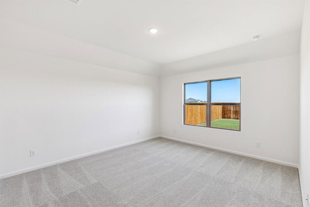 3736 Prairie Chapel Road Royse City, TX 75189 - Photo 8 of 19 Representative (13)