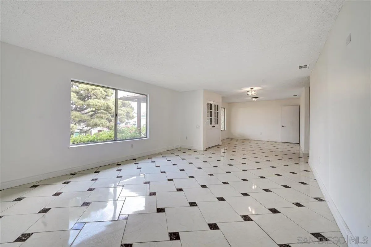 27335 Ventan Street Menifee, CA 92586 - Photo 7 of 36