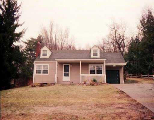 220 Seegar Road Upper St. Clair, PA 15241 - Photo 1 of 1 Gallery Image 1