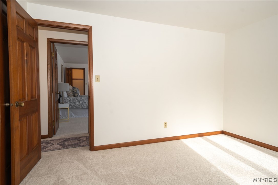 10545 County Road Clarence, NY 14031 - Photo 34 of 45 3