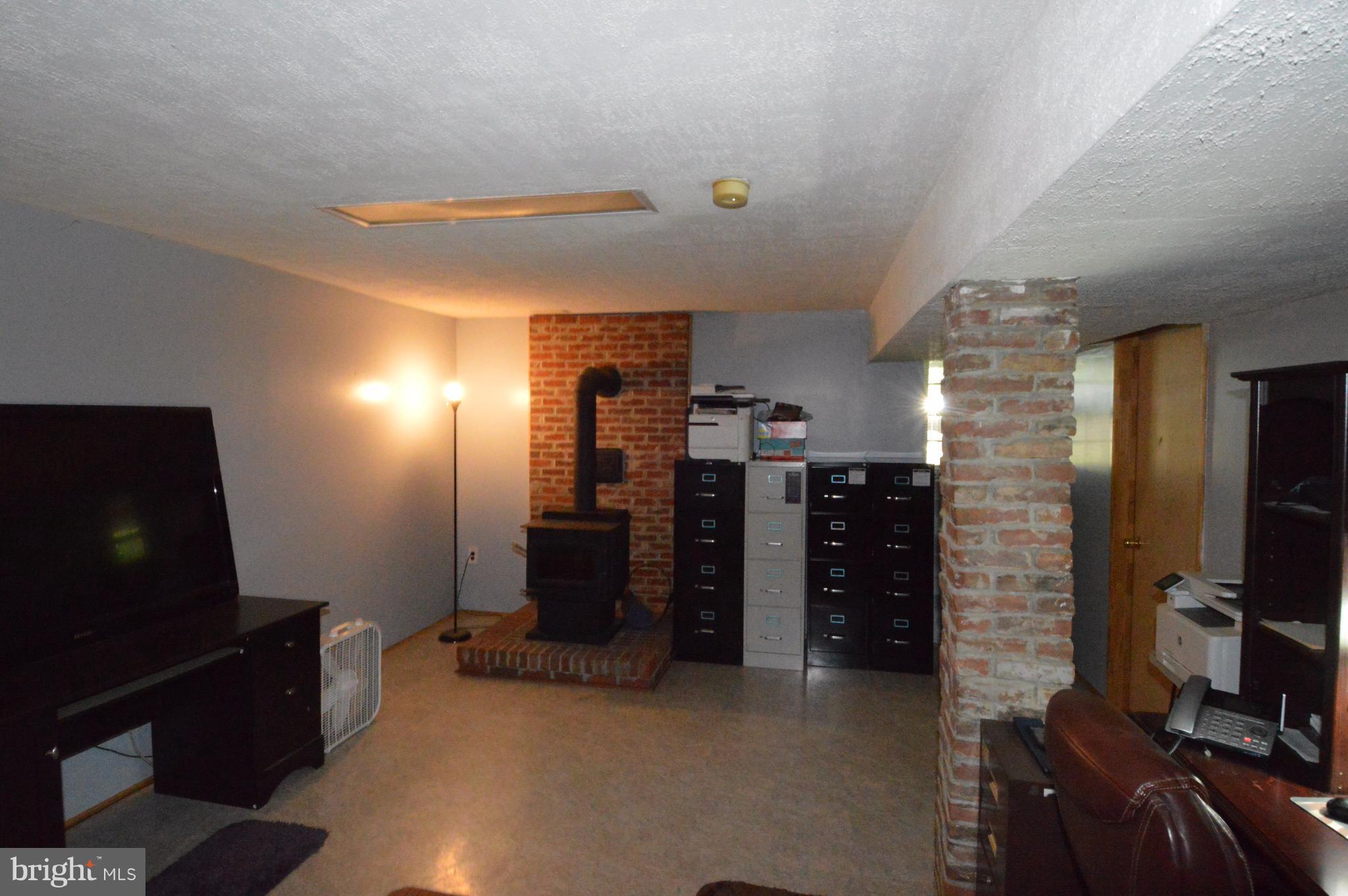 1809 Emory Road Reisterstown, MD 21136 - Photo 17 of 18 Family Room