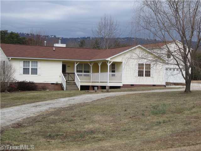 10738 Haystack Road Thurmond, NC 28683 - Photo 1 of 16 Exterior Front.