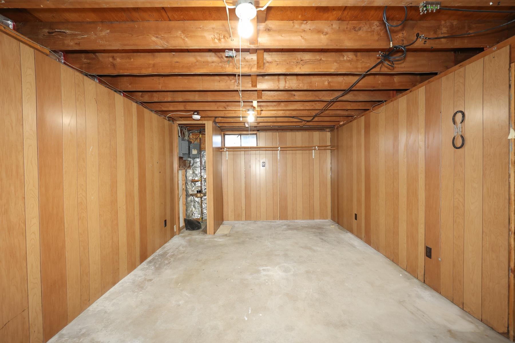 304 Kennard Road Manchester, NH 03104 - Photo 36 of 36