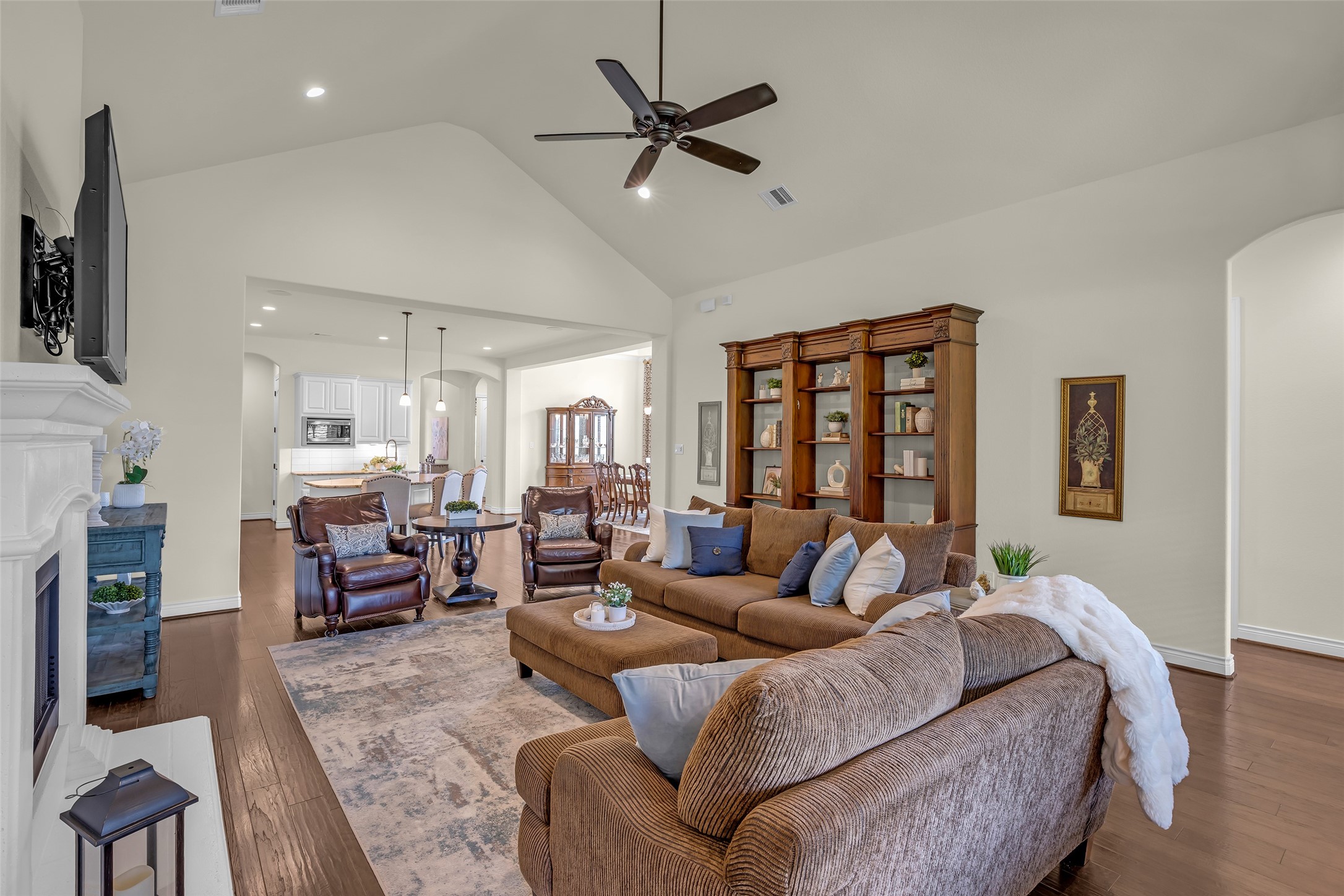 14003 South Evergreen Ridge Court Conroe, TX 77384 - Photo 17 of 43