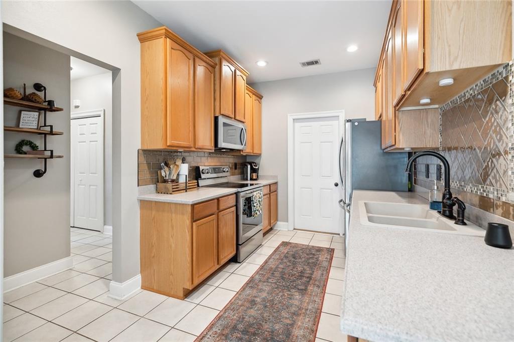 200 Short Street, Unit A Slidell, LA 70461 - Photo 5 of 13 Gallery Image 5