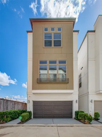 $4,750 | 3104 Mitchell Landing Court, Houston, TX 77025