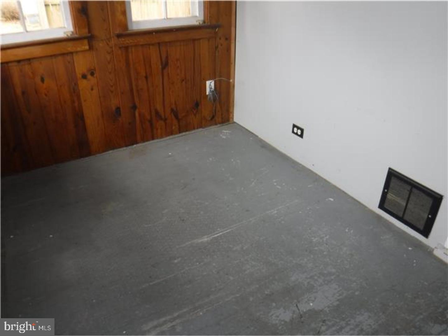 176 East Walnut Road Vineland, NJ 08360 - Photo 15 of 25 Foyer